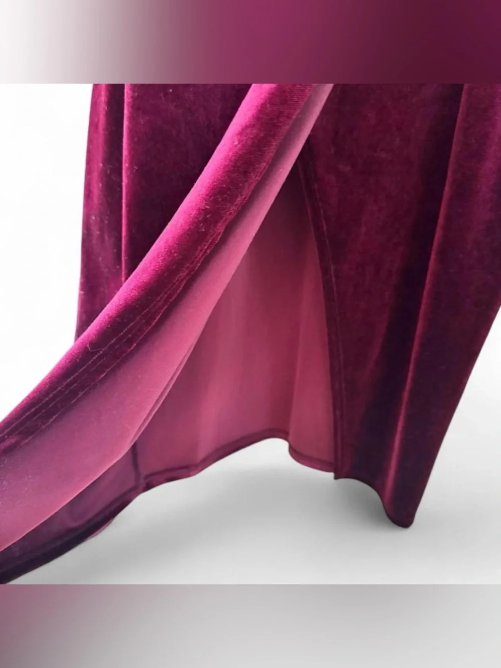 VINTAGE Velvet Midi Dress in Burgundy - Picture 5 of 8